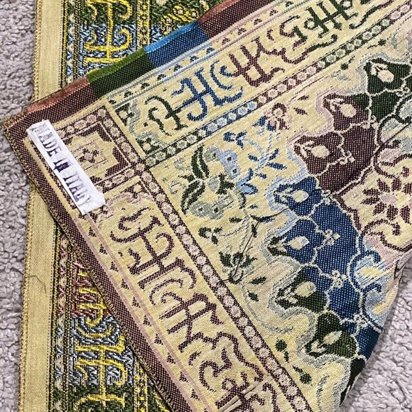 VTG Granada Silk Brocade Table Runner Colorful Calligraphy Made In Italy 33X13" - Picture 7 of 10
